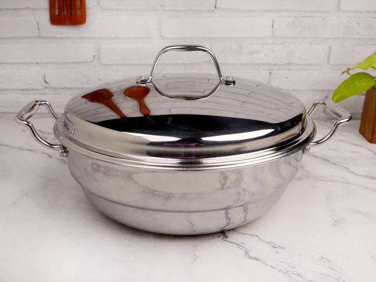 Argent Triply Multi Kadai with lid and 6 plates, 2 Idli palate, 1 cavity appam plate, 1 steam plate, 2 patra plate